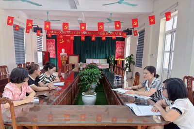 Tổ 1, 2, 3 đổi mới phương pháp dạy học tuần 5 chuyên đề: Sử dụng học liệu số và Ứng dụng công nghệ AI vào dạy học