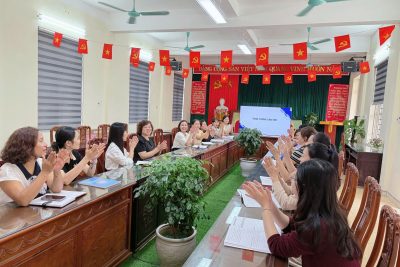 Tập huấn phát triển năng lực số và giáo dục kỹ năng công dân số cho học sinh tiểu học